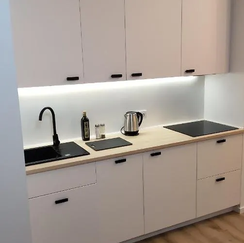 4 Pietro Apartment *